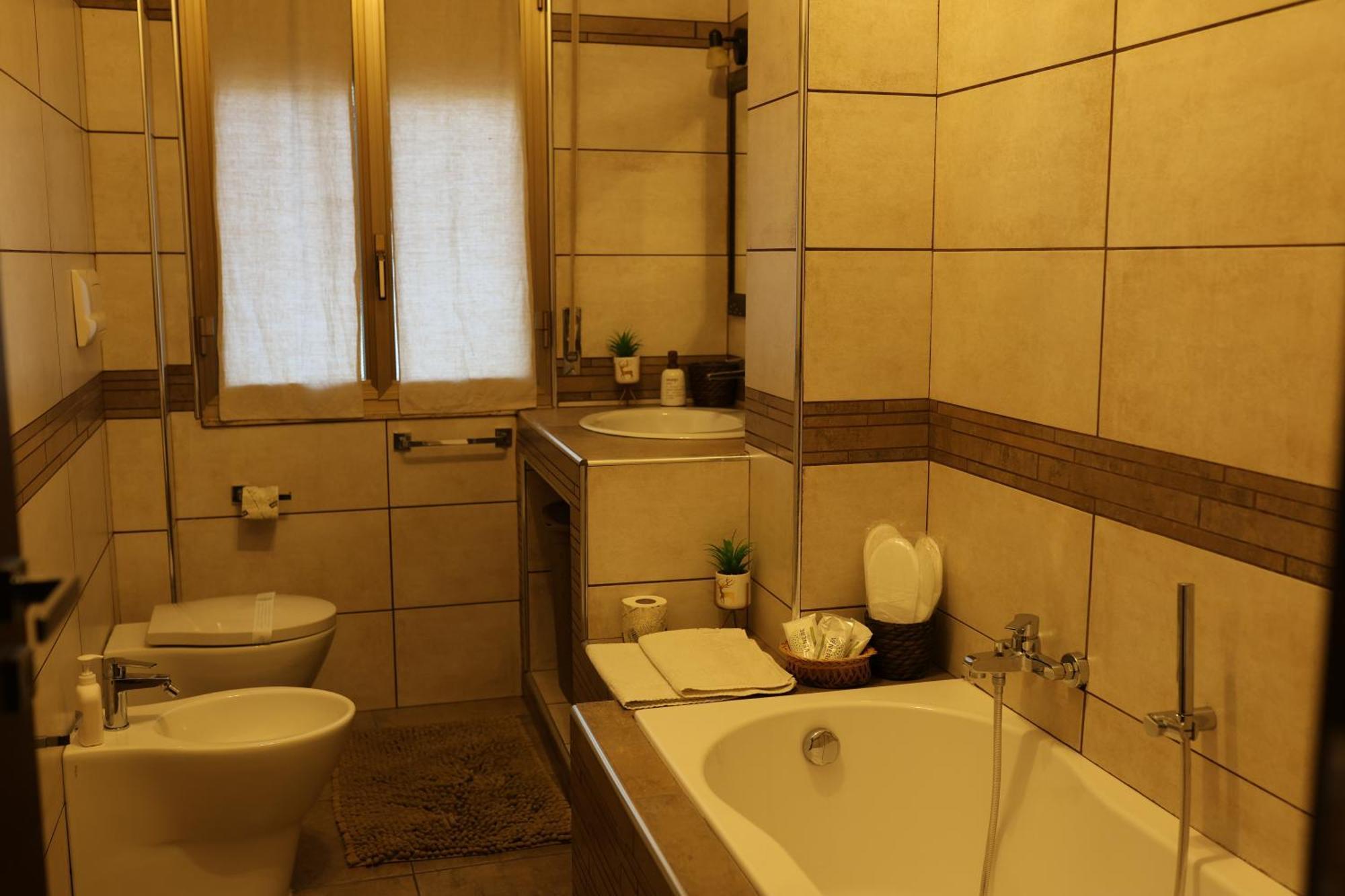 Like Home Apartment Reggio di Calabria Buitenkant foto