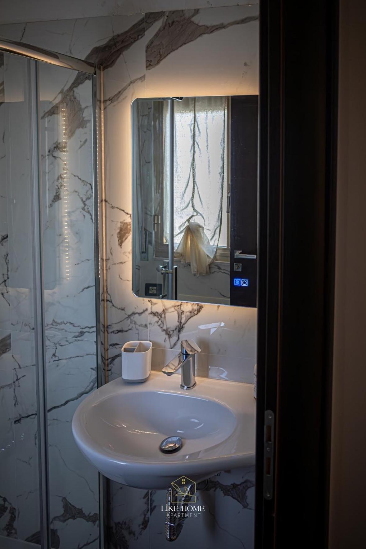 Like Home Apartment Reggio di Calabria Buitenkant foto