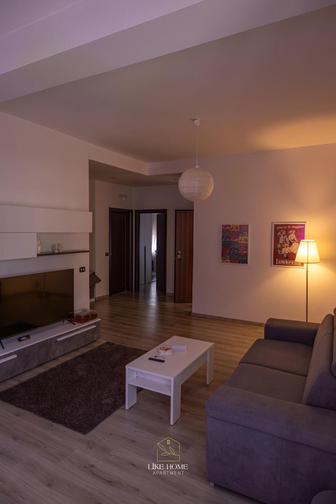 Like Home Apartment Reggio di Calabria Buitenkant foto
